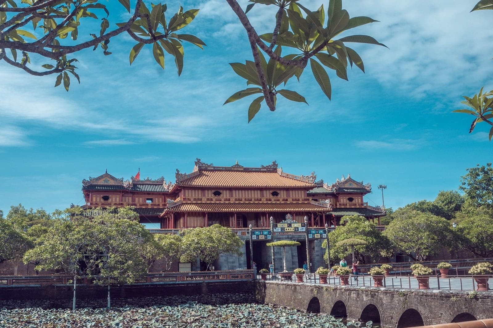 Hue – 6